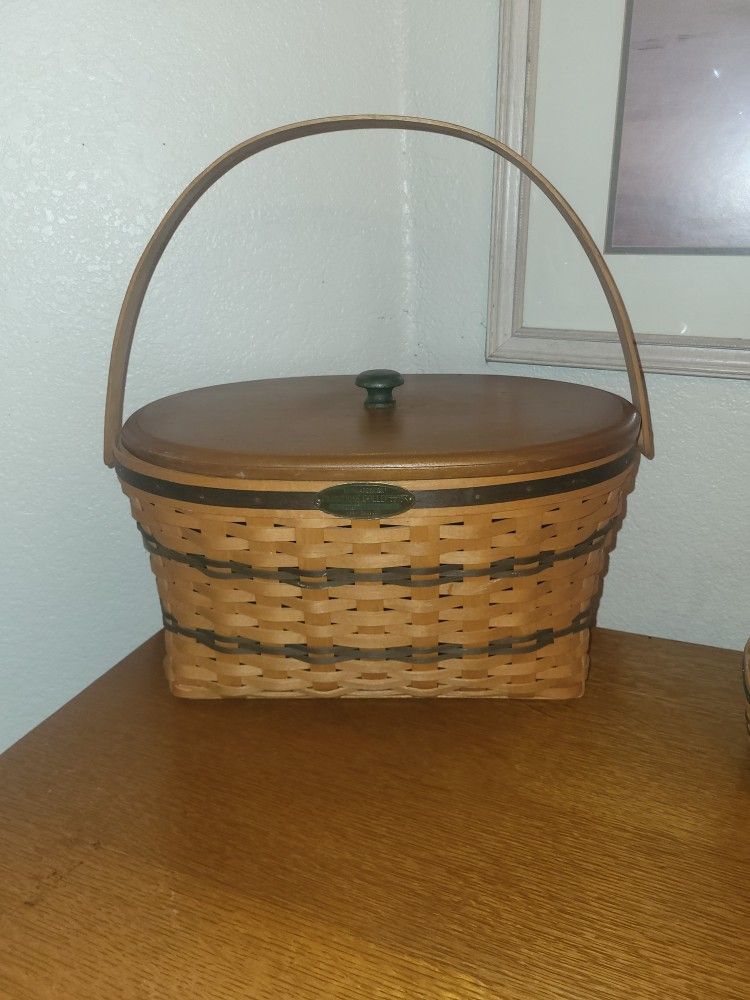 Longaberger Family Picnic Basket