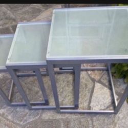 Vintage Frosted Glass Nesting Tables Set Of 3 From Early 2000's  (missing Cushions) $190 