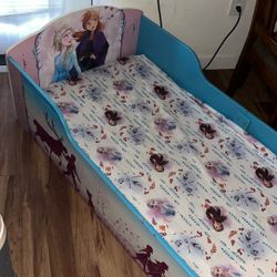 Elsa Kid Bed