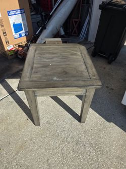 Coffee table and side table
