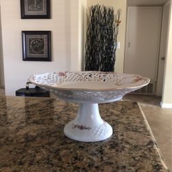 Collectible Vintage cake plate Oscar De La Renta