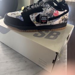 Nike SB Dunk Low Supreme Rammellzee Size 9.5 