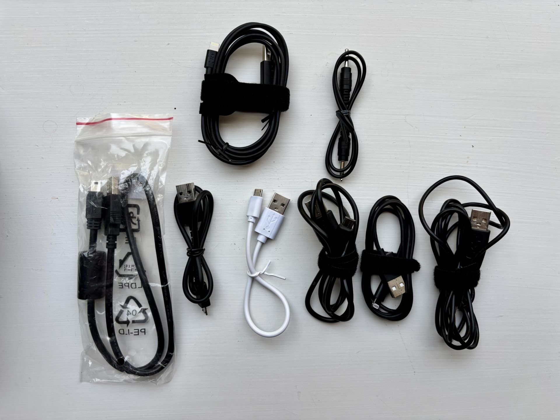 CHARGING WIRES - Most Are New, All For $7