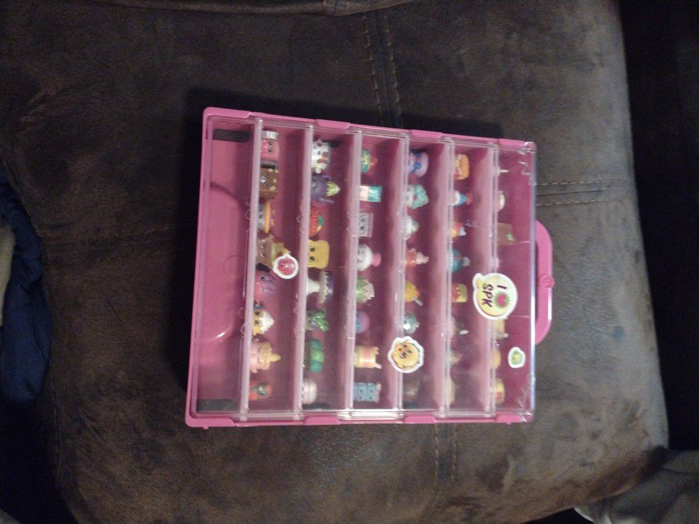Shopkins With Case And Stickers