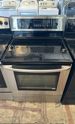 Stainless LG Electric Range with Glass Top
