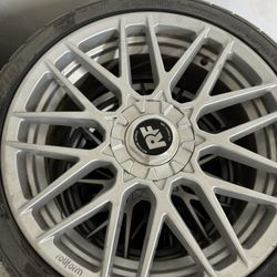 ✨ 19" Rotiform RSE Rims – Pristine Condition, Ready to Roll! ✨ 