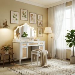 Tyra 44.37" Makeup Vanity Set with Tri-Fold Lighted Mirror and 5 Drawers