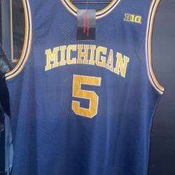 🚨🚨🚨NBA, NFL,MLB,NHL Jerseys 3 for $100  🚨🚨Single Jerseys $40 