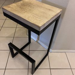 Sturdy Stool (or Small Table)
