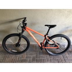 Specialized 2024 rockhopper papaya