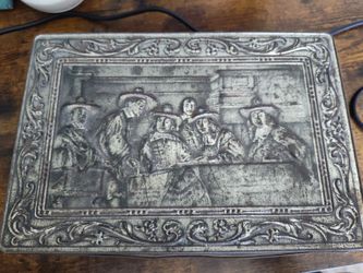 Vintage 1950s metal box