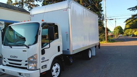 2022 Isuzu Npr Box Truck