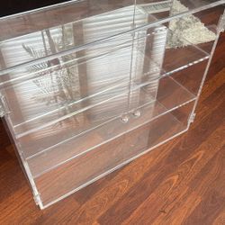 Custom Clear Display Case. $100 Firm 