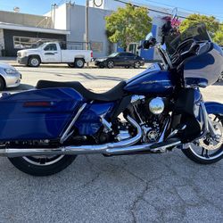 2015 FLTRXS Road Glide Special