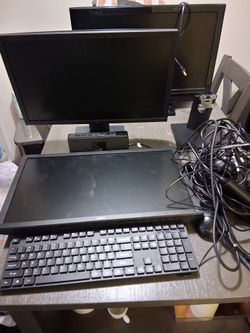 Two monitors Set Up