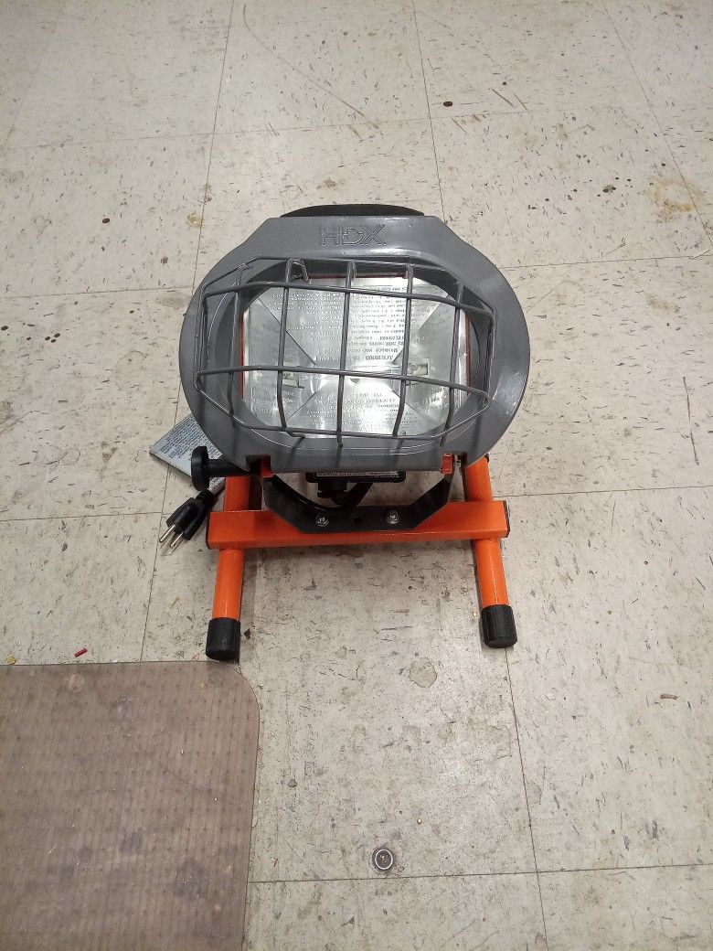 HDX XG-1008 500 Watt Rugged Work Light