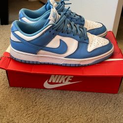 Nike Dunk Low “UNC” 