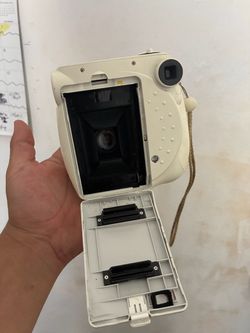 Fujifilm Instax Mini Instant Camera White