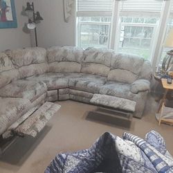 Sectional Couch 