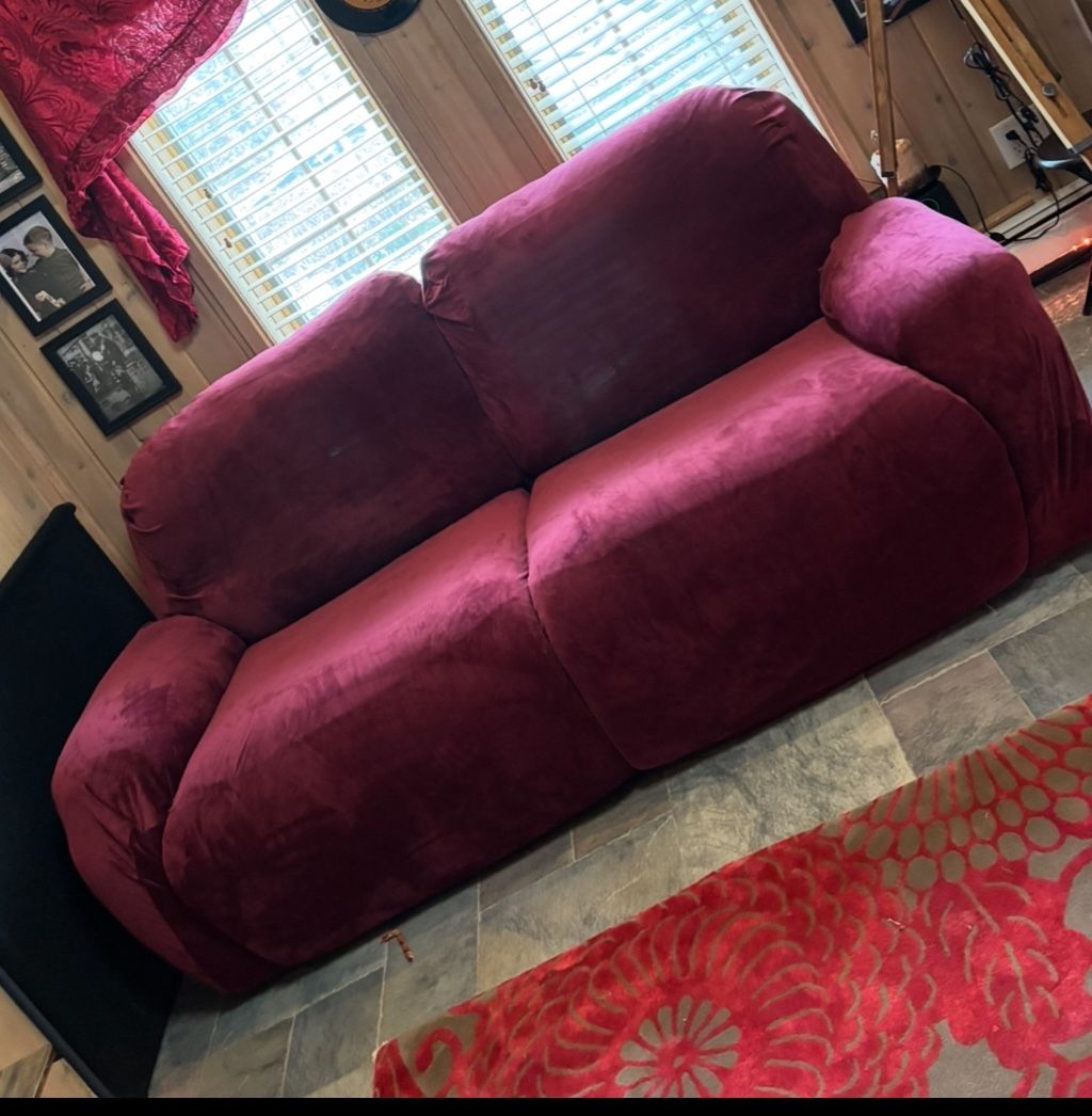 Double Recliner Couch 