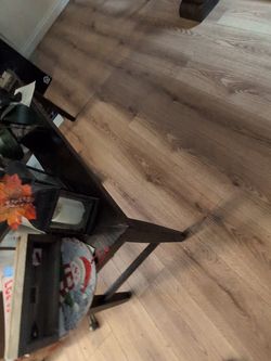 Black C-Table / Laptop Side Table - Metal Frame