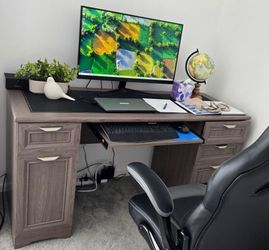 Realspace Magellan 59" computer desk