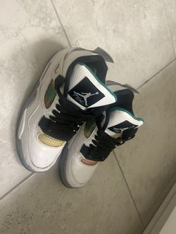 Jordan 4 Retro Rasta Lucid Green size 7
