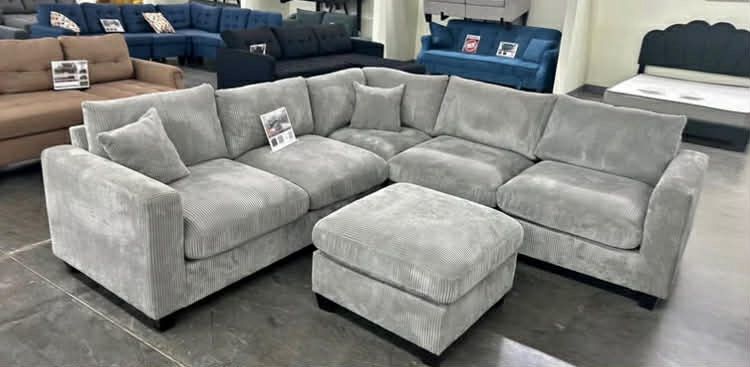 Νwe 99x99 Corduroy Sectional Couch With Ottoman / Free Delivery