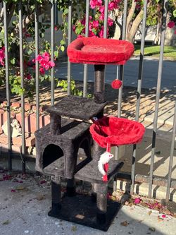 Cat tree