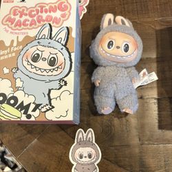 Pop Mart Labubu The Monsters Tasty Macarons Sesame Bean Vinyl Plush Pendant.