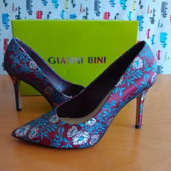 Gianni bini high heels size 7
