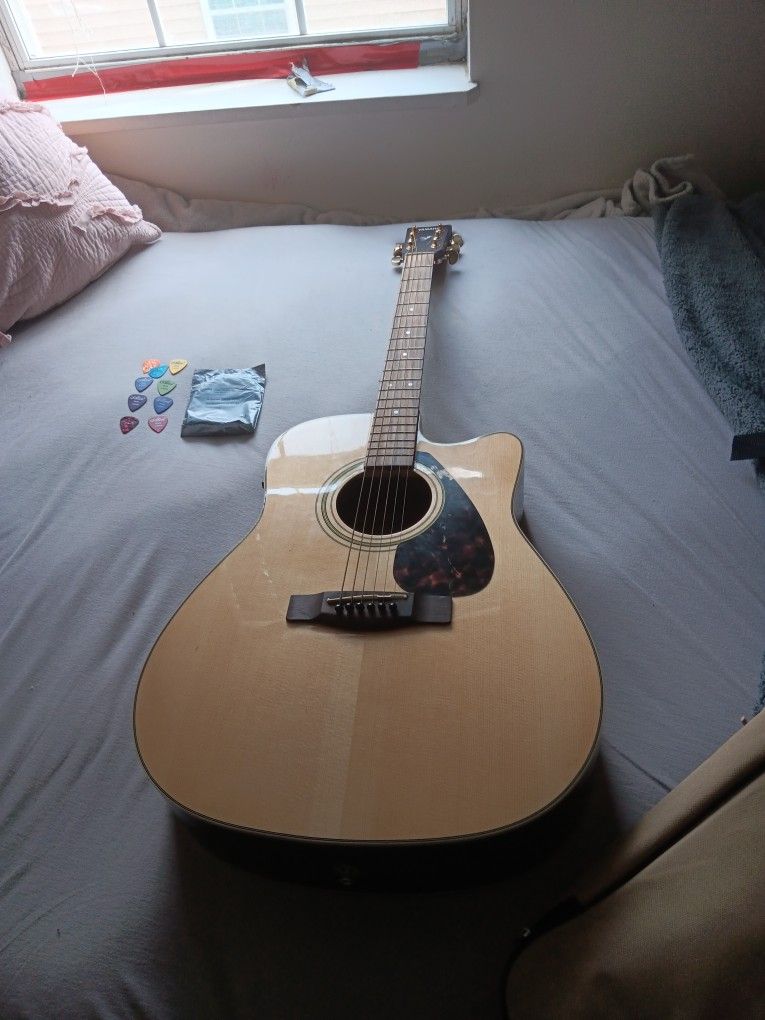 Acoustic Guitarre