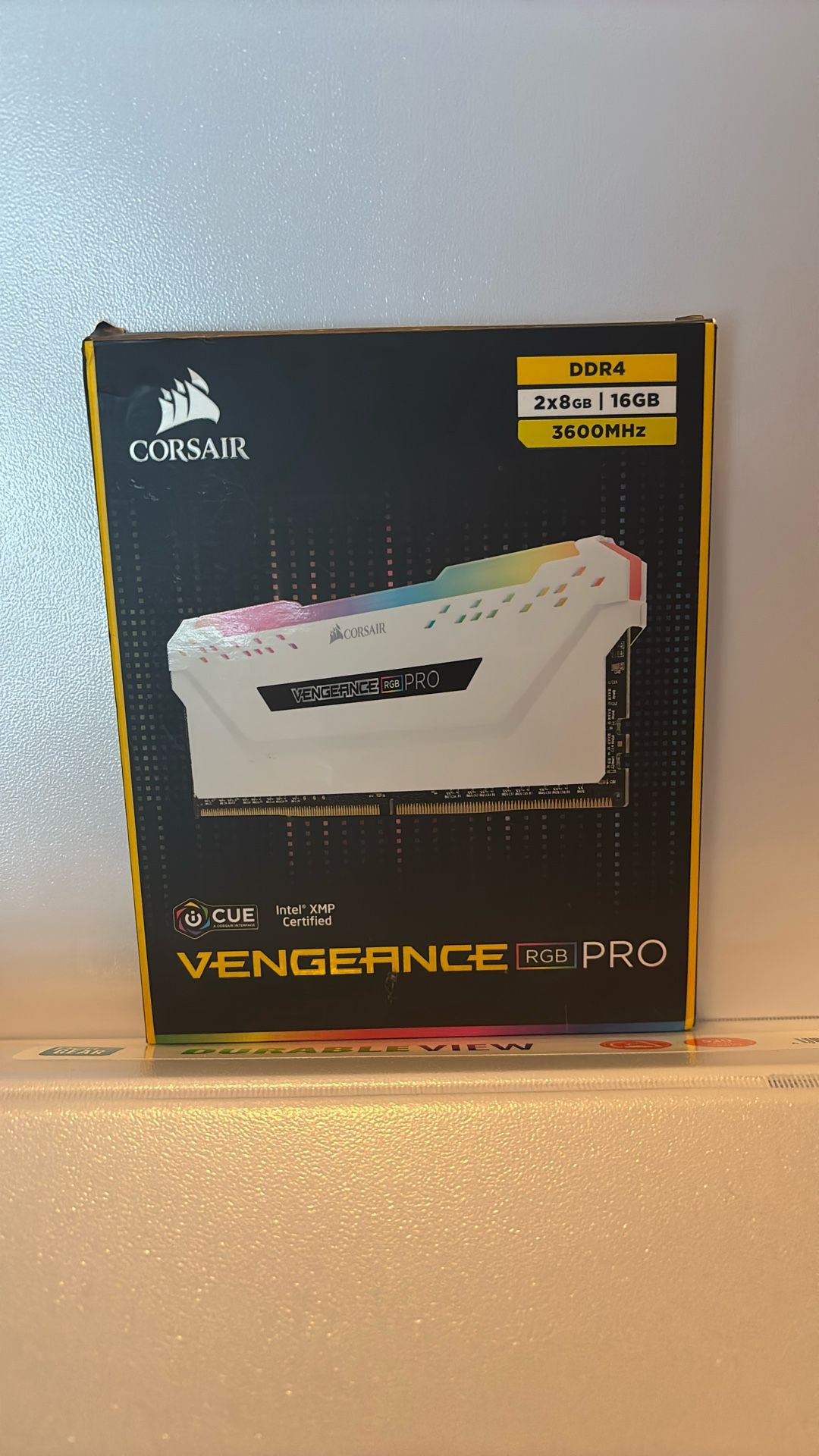 2x8 GB Corsair Ram/Memory sticks