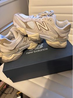 $60 New Balance 9060