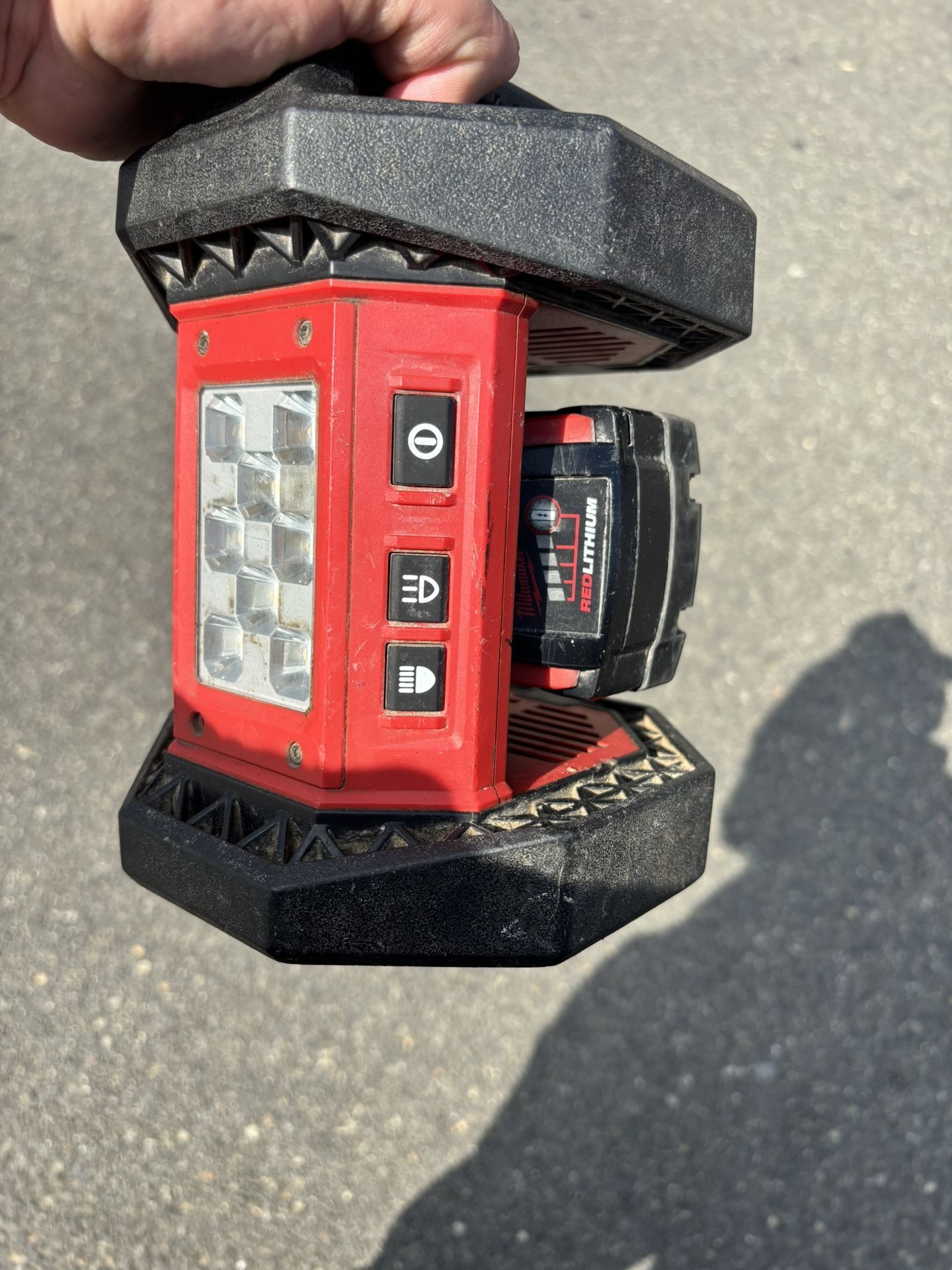 Milwaukee Flood Light W/ Battery