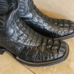  Crocodile Boots