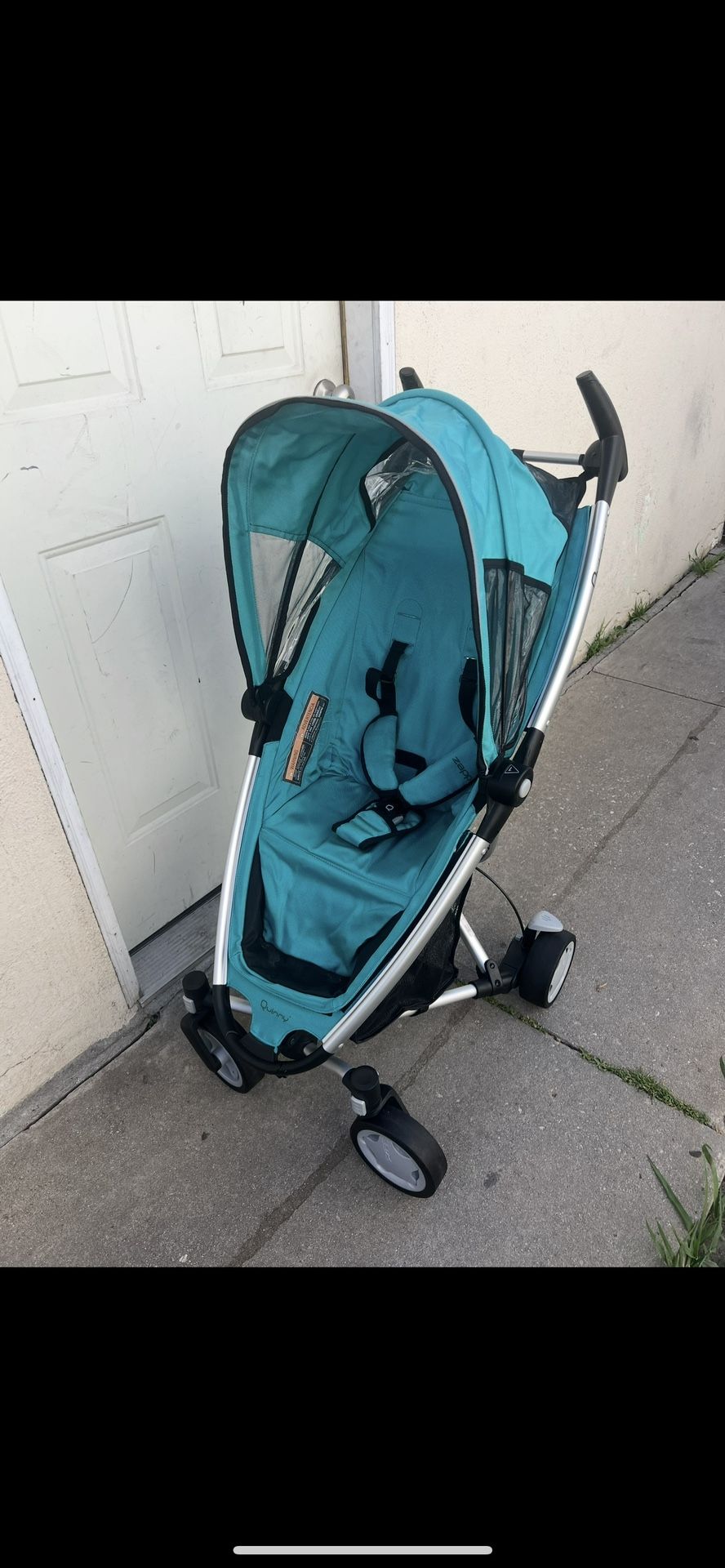 QUINNY STROLLER 
