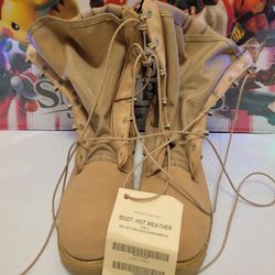 NEW Vibram Hot Weather Type 2 Tan Military Combat Boots Size 10.5R w/ Booklet