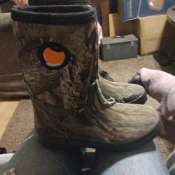 Unknown Brand Camoflauge Mudd Boots Boys' Size 4