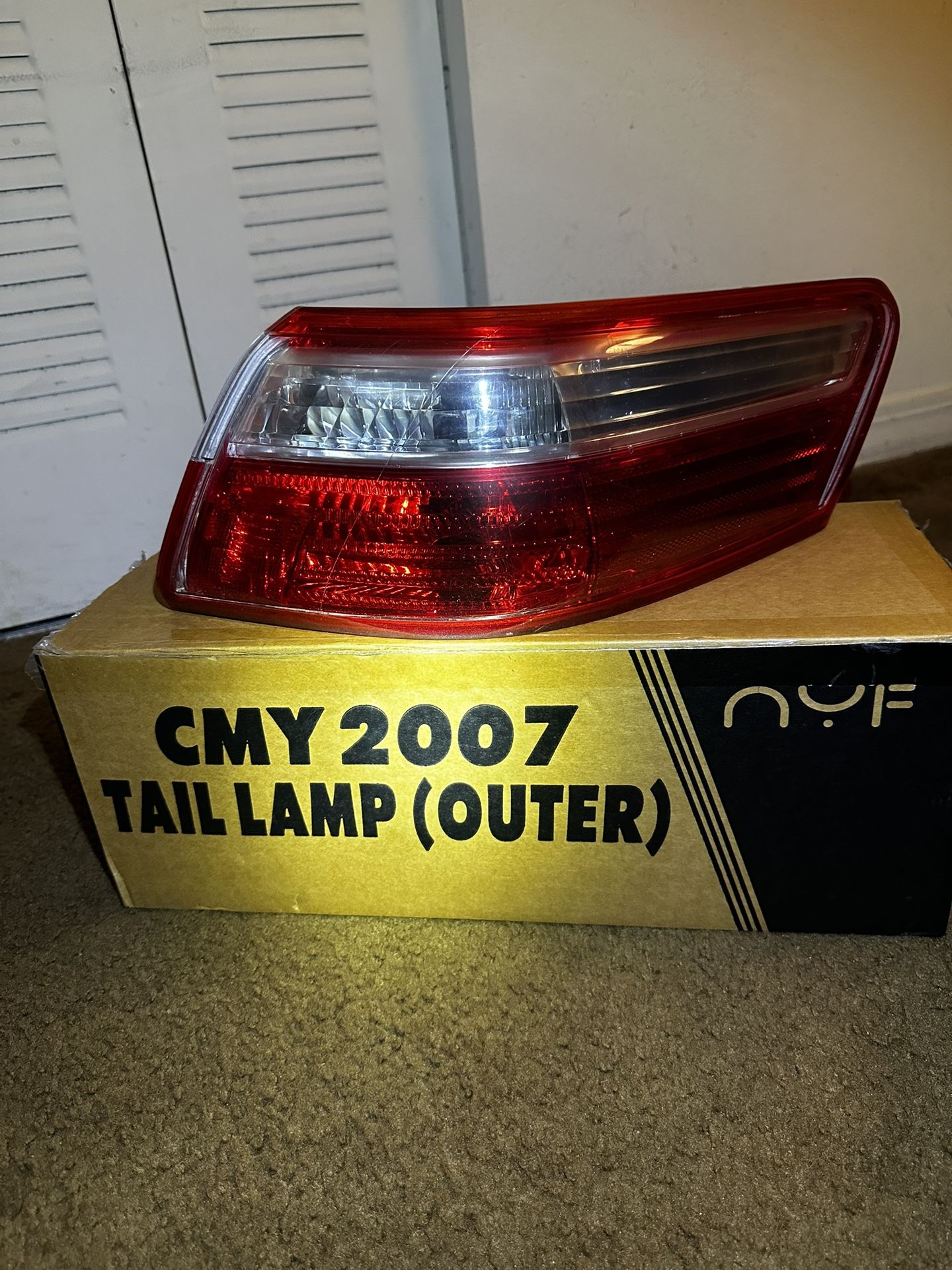 Toyota Camry Outer Right Tail Light