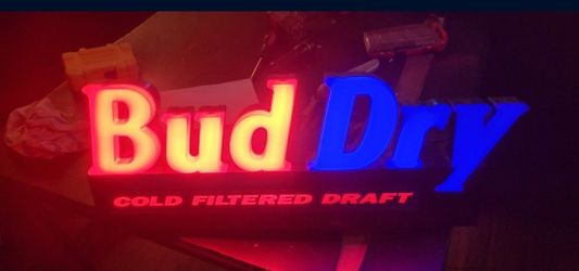 Bud Dry Light Vintage 