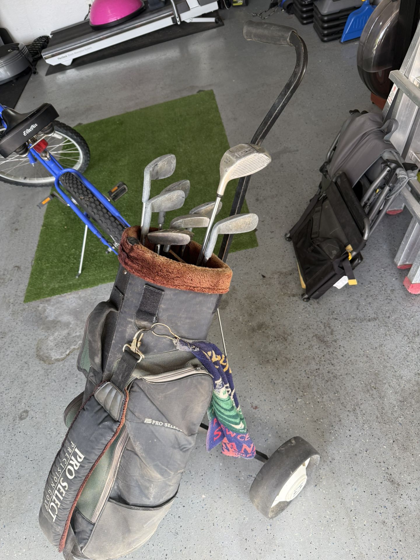Clubs And Caddy