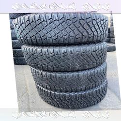 sign business Expedition Ready: Jeep Wheels and Tires for Every Adventure