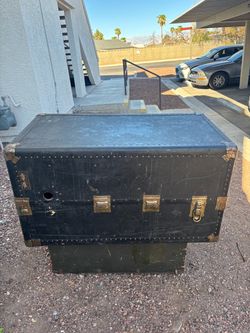 Vintage Wardrobe Trunk