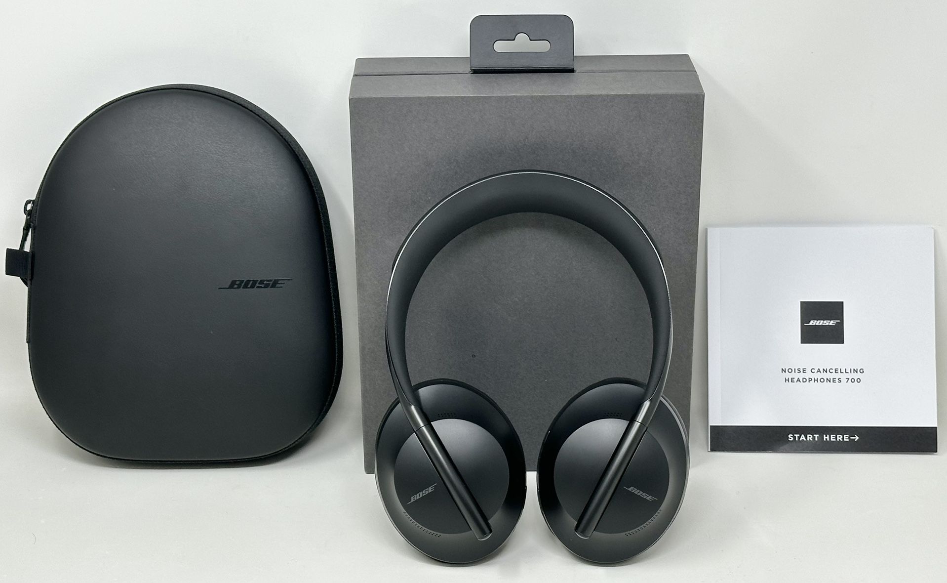 Bose 700 Noise Canceling Bluetooth Wireless Black Headphones