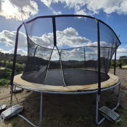 Free Trampoline