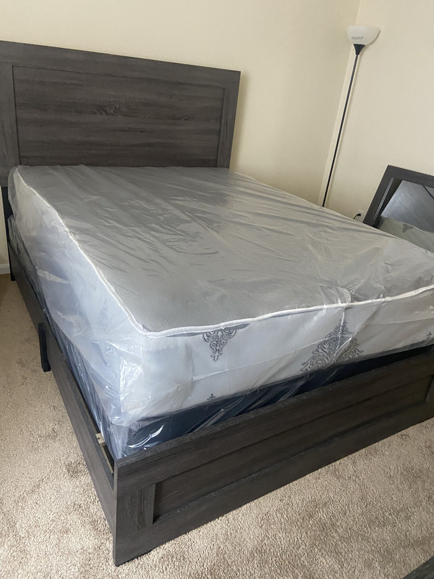 Queen Mattress Come With Free Box Spring Free Delivery To Reasonable