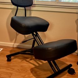 Ergonomic Kneeling Chair with Back Support
