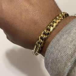 10k Gold Cuban Link Bracelet 20 Grams 9.5mm 8 Inches  Long 