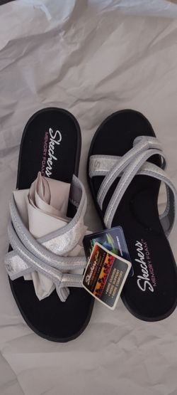 Skeechers Silver Sparkle size 9 Shoes